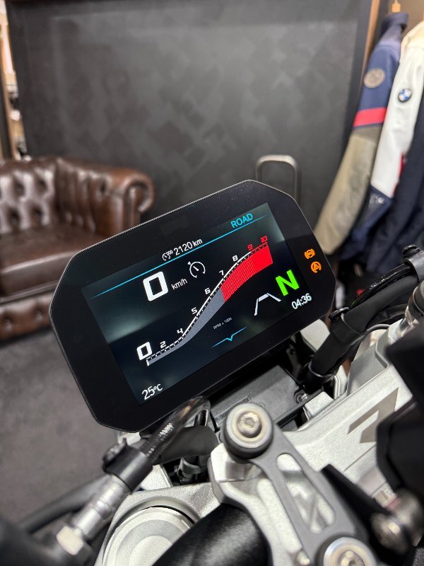 2025 BMW Motorrad R 1300 R EXCLUSIVE RACINGBLUE METALLIC