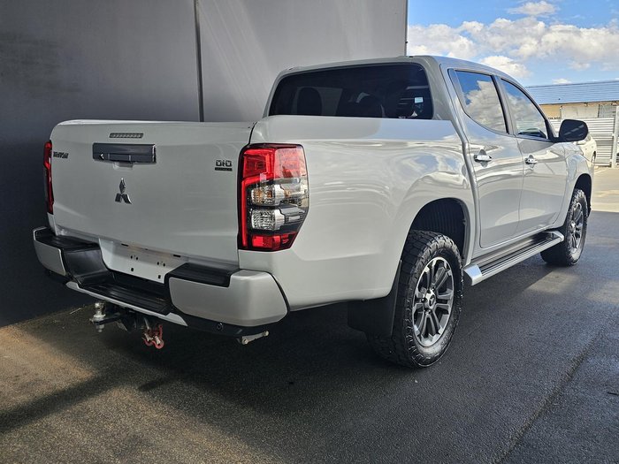 2021 Mitsubishi Triton GLS