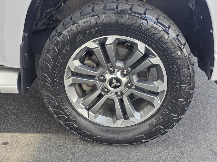 2021 Mitsubishi Triton GLS