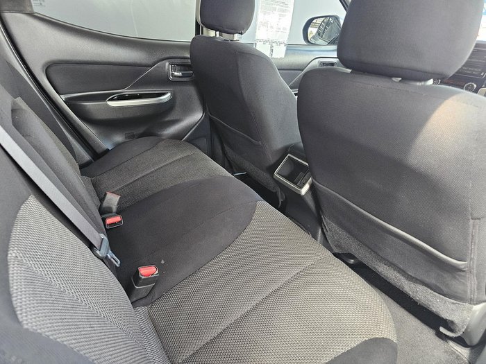 2021 Mitsubishi Triton GLS