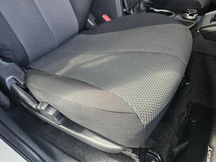 2021 Mitsubishi Triton GLS