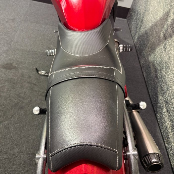 2012 VICTORY JUDGE Maroon