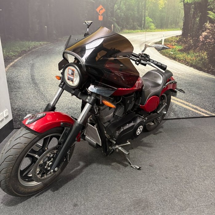 2012 VICTORY JUDGE Maroon