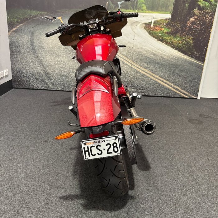 2012 VICTORY JUDGE Maroon