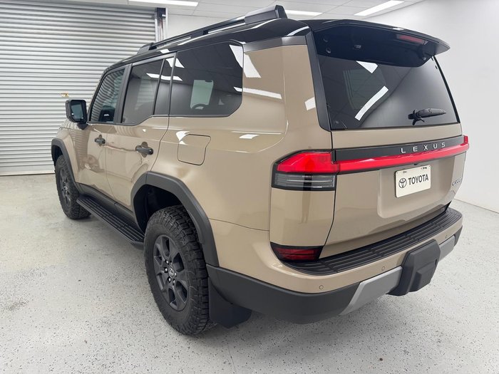 2024 Lexus GX 550 Overtrail VJA252R 4X4 Moon Desert Two-Tone