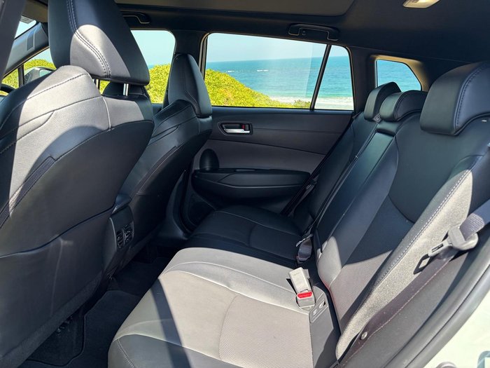 2025 Toyota Corolla Cross Atmos