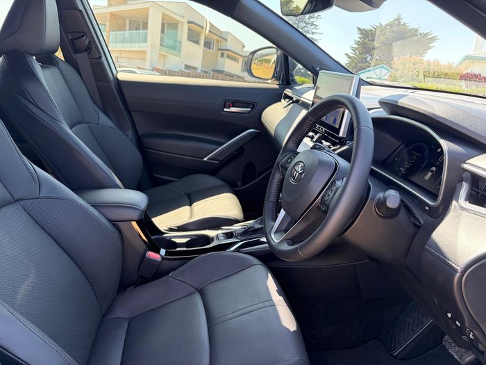 2025 Toyota Corolla Cross Atmos