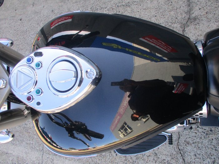 2016 Triumph AMERICA BLACK