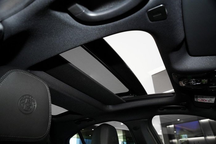 2023 Alfa Romeo Giulia Veloce