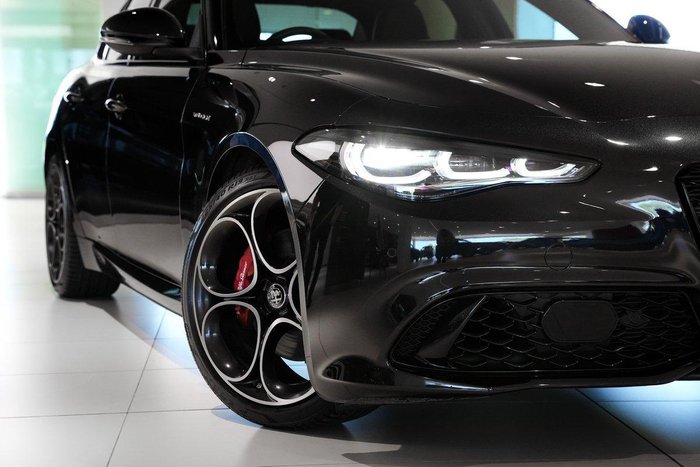 2023 Alfa Romeo Giulia Veloce