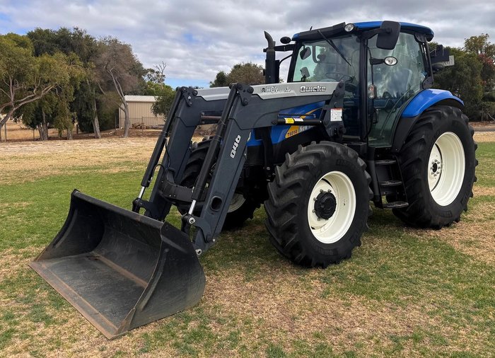 2012 New Holland T6010 Delta Blue