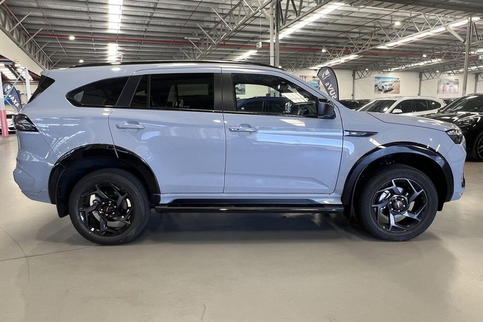 2025 Isuzu MU-X X-TERRAIN