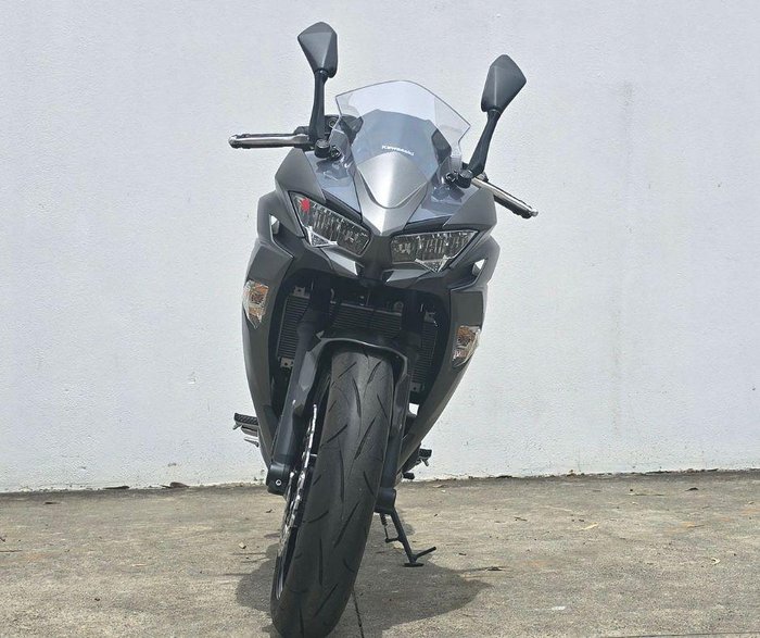 2021 Kawasaki Ninja 650 ABS Ninja Silver