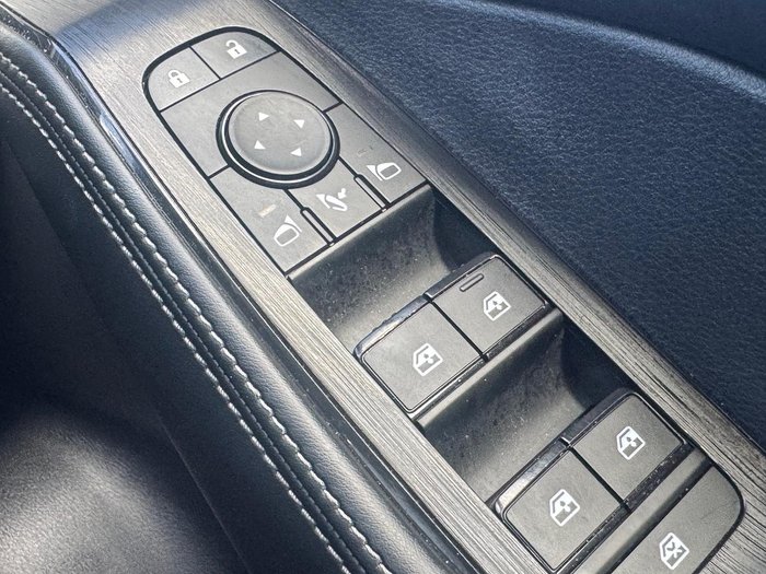 2024 Nissan X-TRAIL ST-L