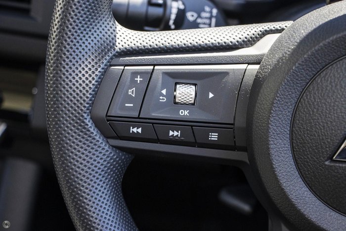 2025 Mitsubishi Triton GLX MV MY25 4X4 Dual Range White