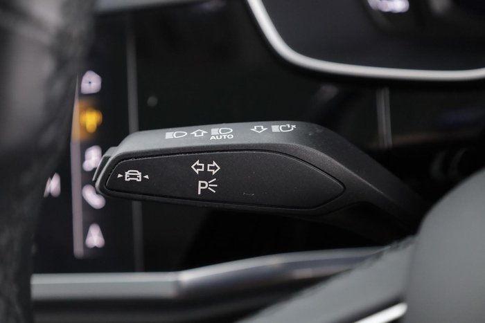 2023 Audi Q3 35 TFSI S line