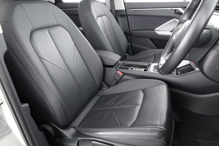 2023 Audi Q3 35 TFSI S line