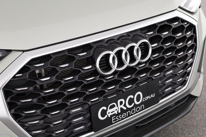 2023 Audi Q3 35 TFSI S line