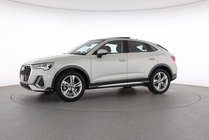 2023 Audi Q3 35 TFSI S line