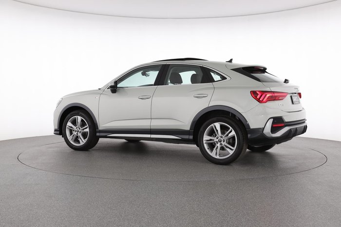 2023 Audi Q3 35 TFSI S line