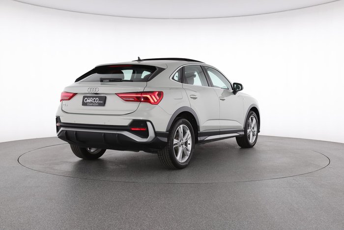 2023 Audi Q3 35 TFSI S line
