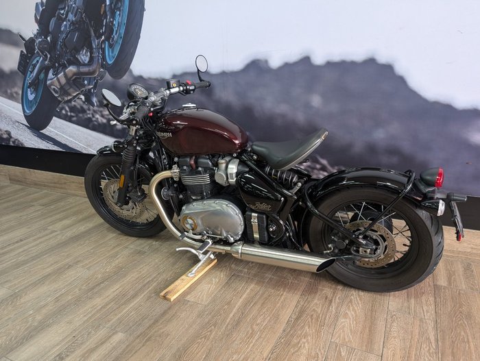2018 Triumph BONNEVILLE BOBBER BRONZE