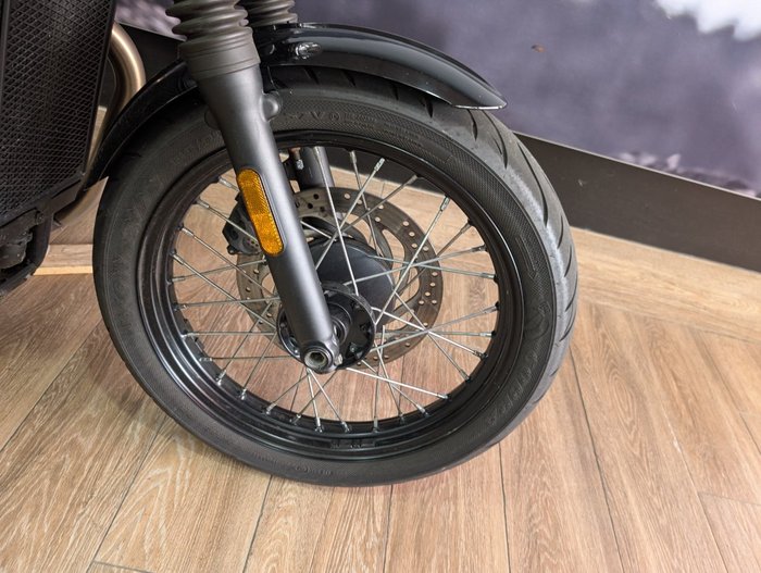 2018 Triumph BONNEVILLE BOBBER BRONZE