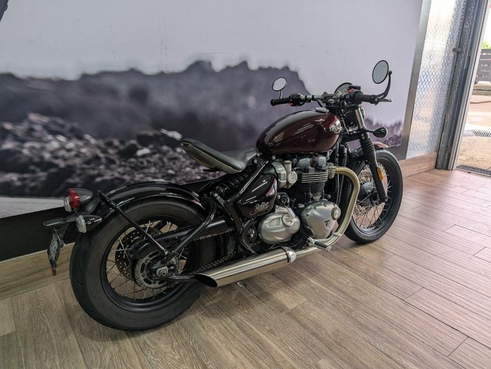 2018 Triumph BONNEVILLE BOBBER BRONZE