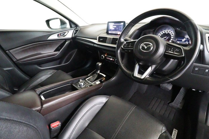 2018 Mazda 3 Touring