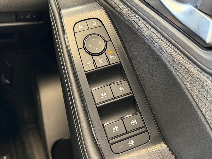 2025 Nissan X-TRAIL ST