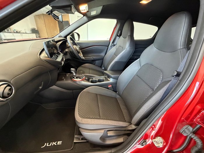 2024 Nissan JUKE ST-L