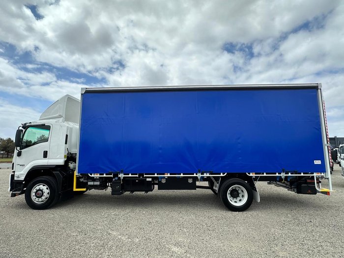 2025 Isuzu F Series