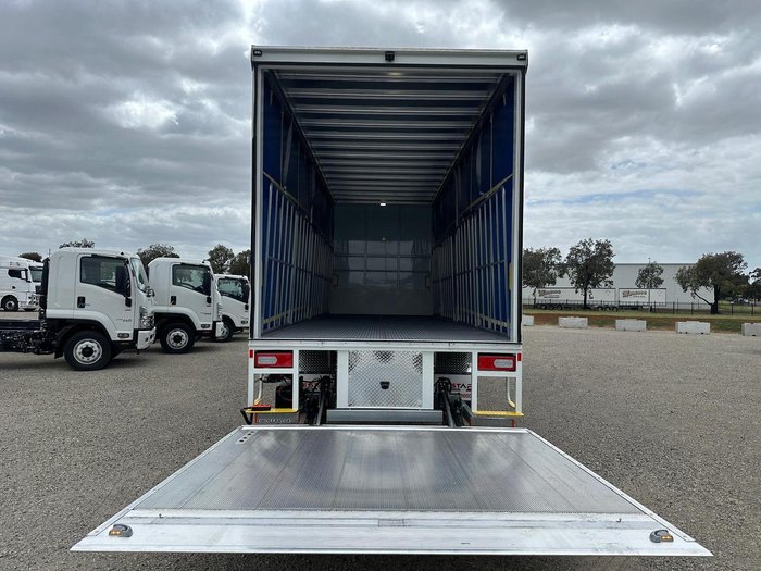 2025 Isuzu F Series 170-260