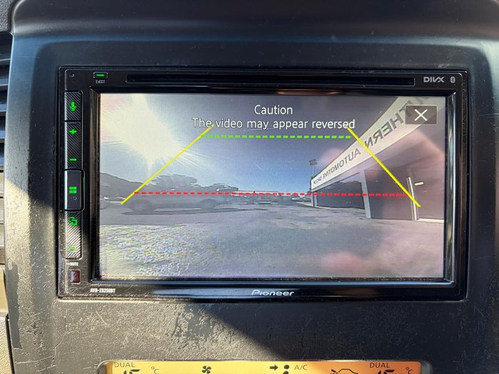 2011 Nissan Navara ST D40 MY11 4X4 Dual Range Polar White