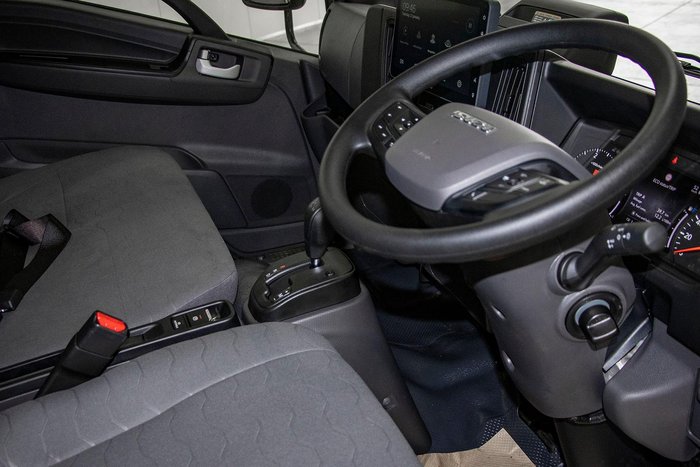 2026 Isuzu Nlr 45-150 Dt Med Tray Pack NLR 45 150