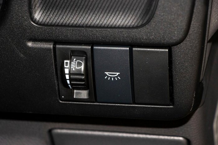 2026 Isuzu Nlr 45-150 Dt Med Tray Pack NLR 45 150