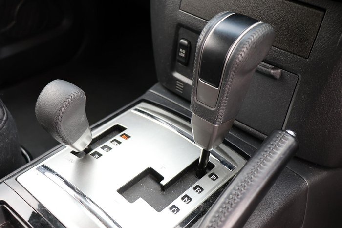 2017 Mitsubishi Pajero GLX NX MY17 4X4 Dual Range White