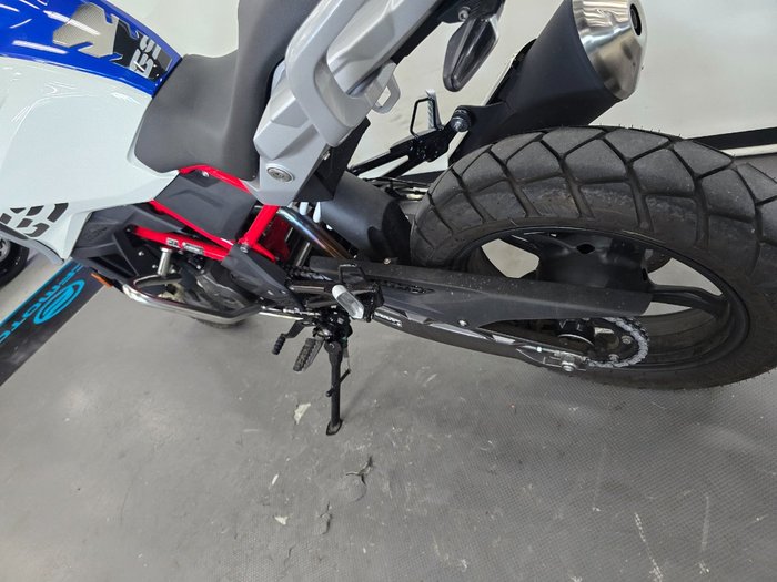 2025 Bmw G 310 R White