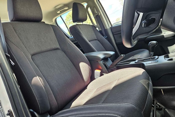 2023 Toyota Hilux SR