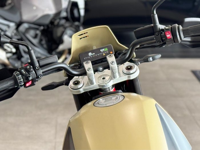 2025 BMW Motorrad R 12 G/S Enduro R 12