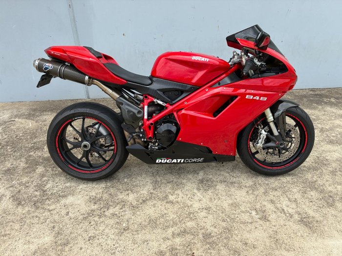 2008 DUCATI 848 Red