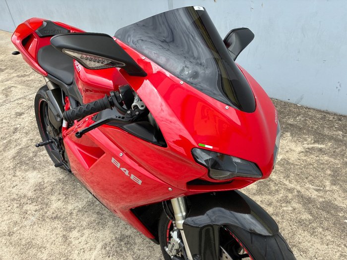 2008 DUCATI 848 Red