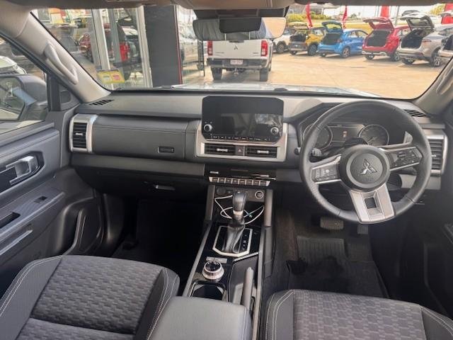 2024 Mitsubishi Triton GLS