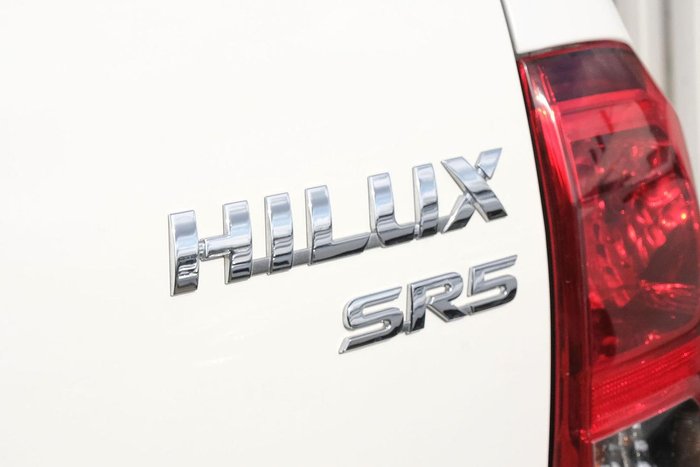 2020 Toyota Hilux SR5
