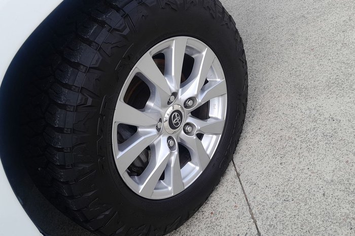 2019 Toyota Landcruiser VX