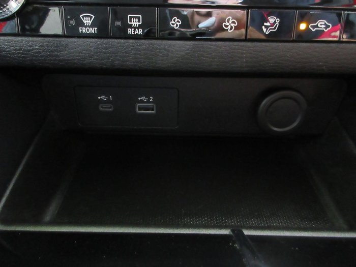 2023 Mitsubishi Outlander ES