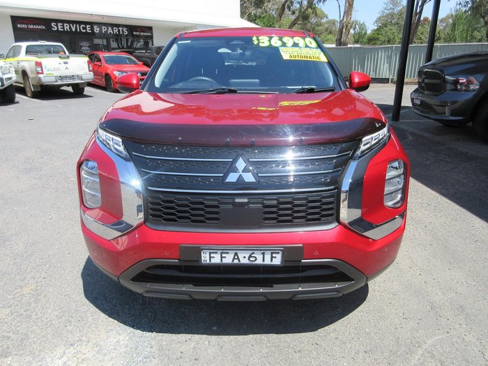 2023 Mitsubishi Outlander ES