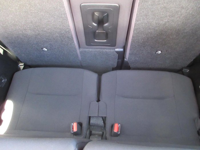 2023 Mitsubishi Outlander ES