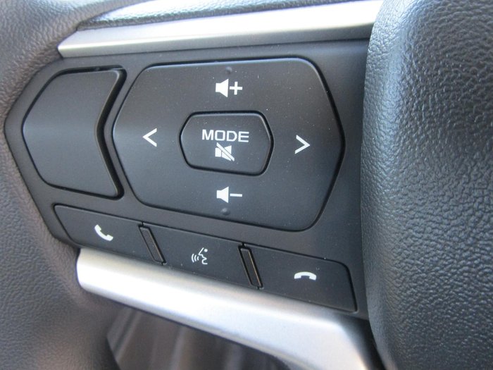 2025 Isuzu D-MAX SX