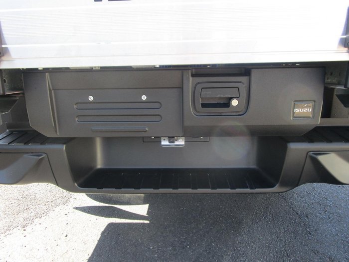 2025 Isuzu D-MAX SX
